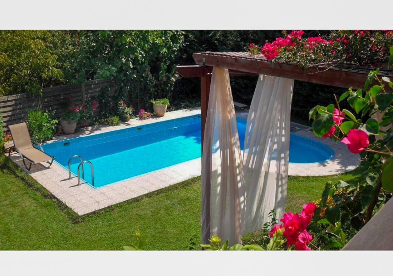 Villa Skine With Private Pool And Garden La Canea Exterior foto