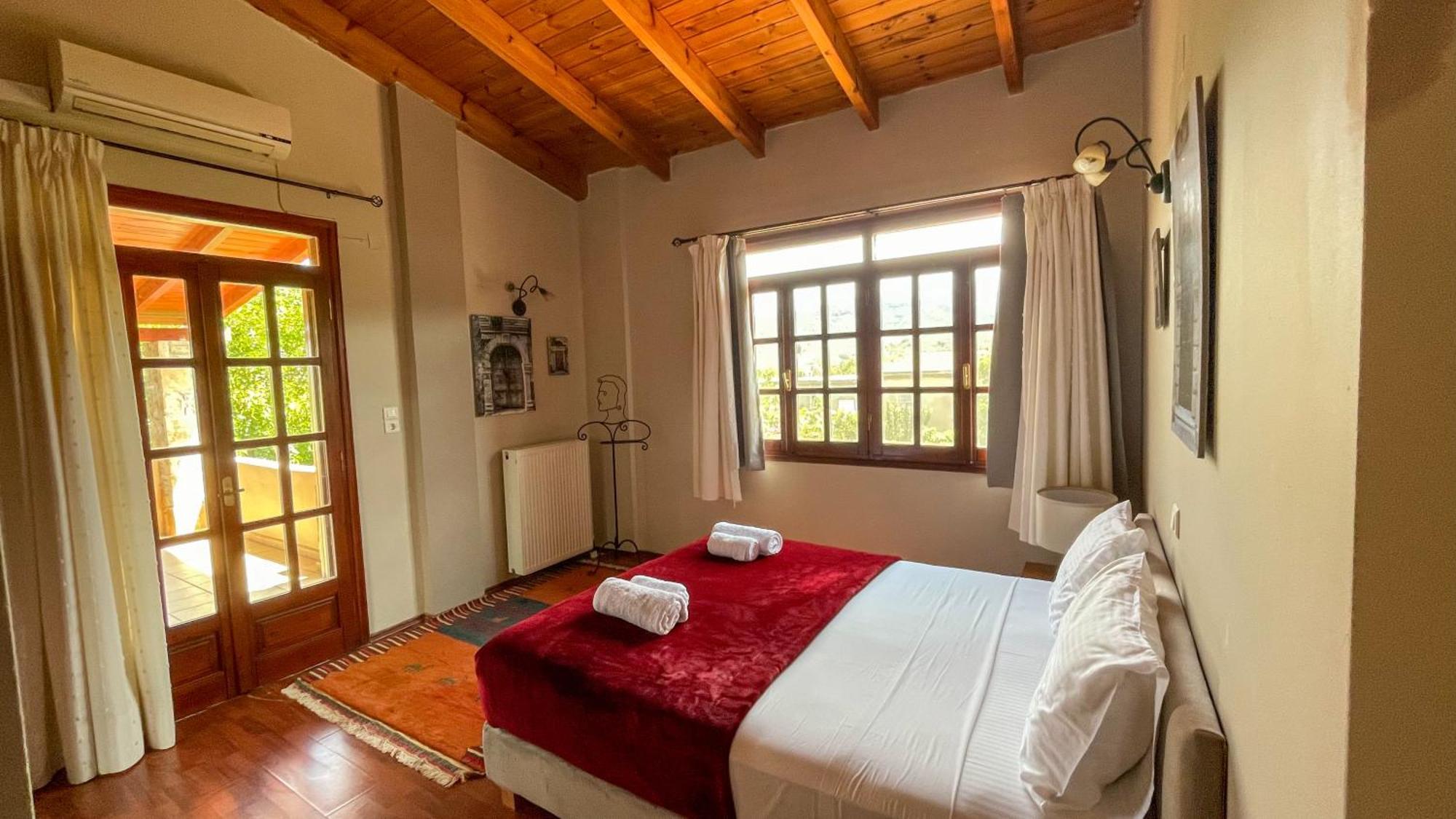 Villa Skine With Private Pool And Garden La Canea Exterior foto
