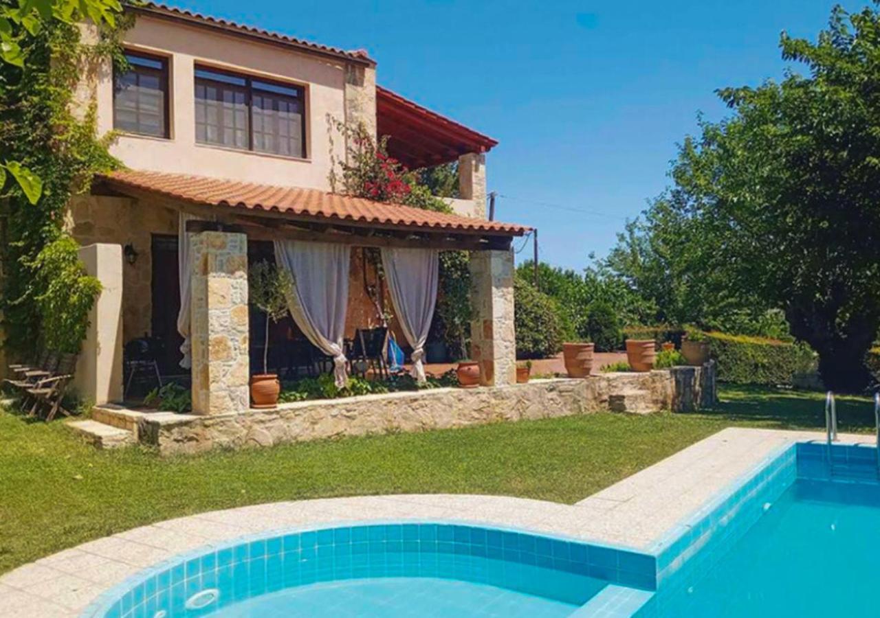 Villa Skine With Private Pool And Garden La Canea Exterior foto